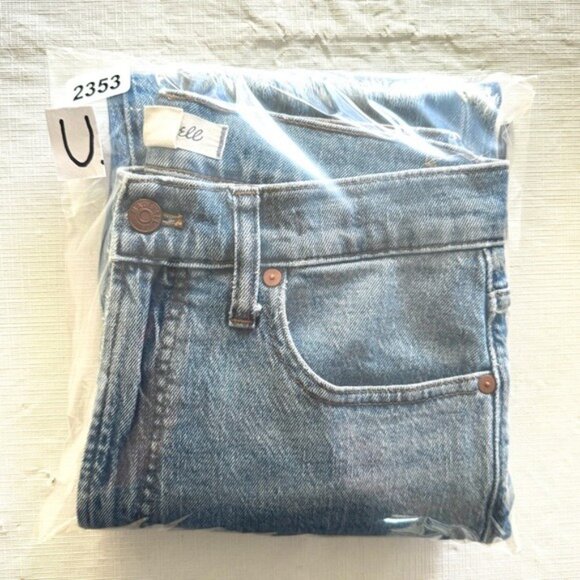 Madewell The Perfect Vintage Jean in Ainsworth Wash 27 - Picture 5 of 10